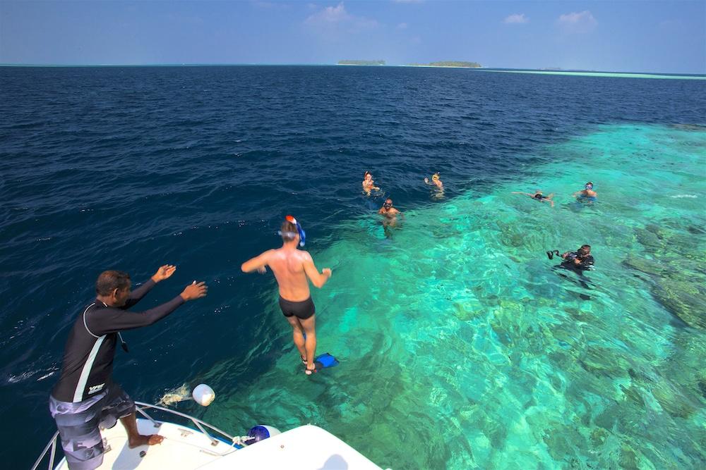 Kaani Village & Spa Maafushi Eksteriør billede