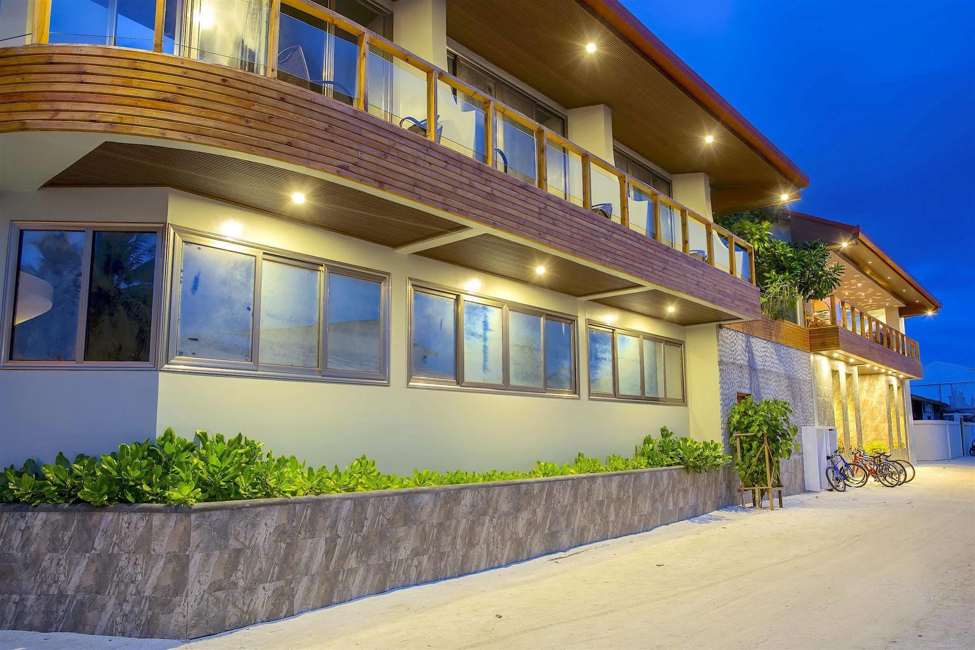 Kaani Village & Spa Maafushi Eksteriør billede