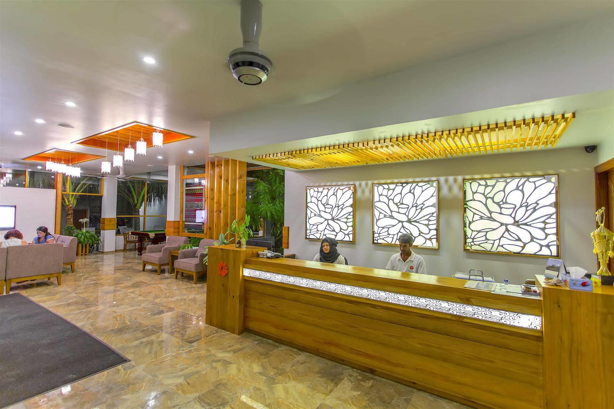 Kaani Village & Spa Maafushi Eksteriør billede